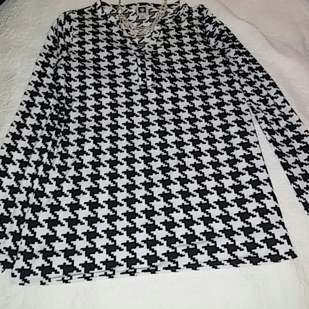Anne Klein LS blouse